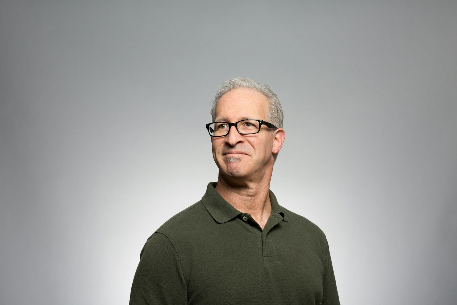 Dan Robertson, senior painter