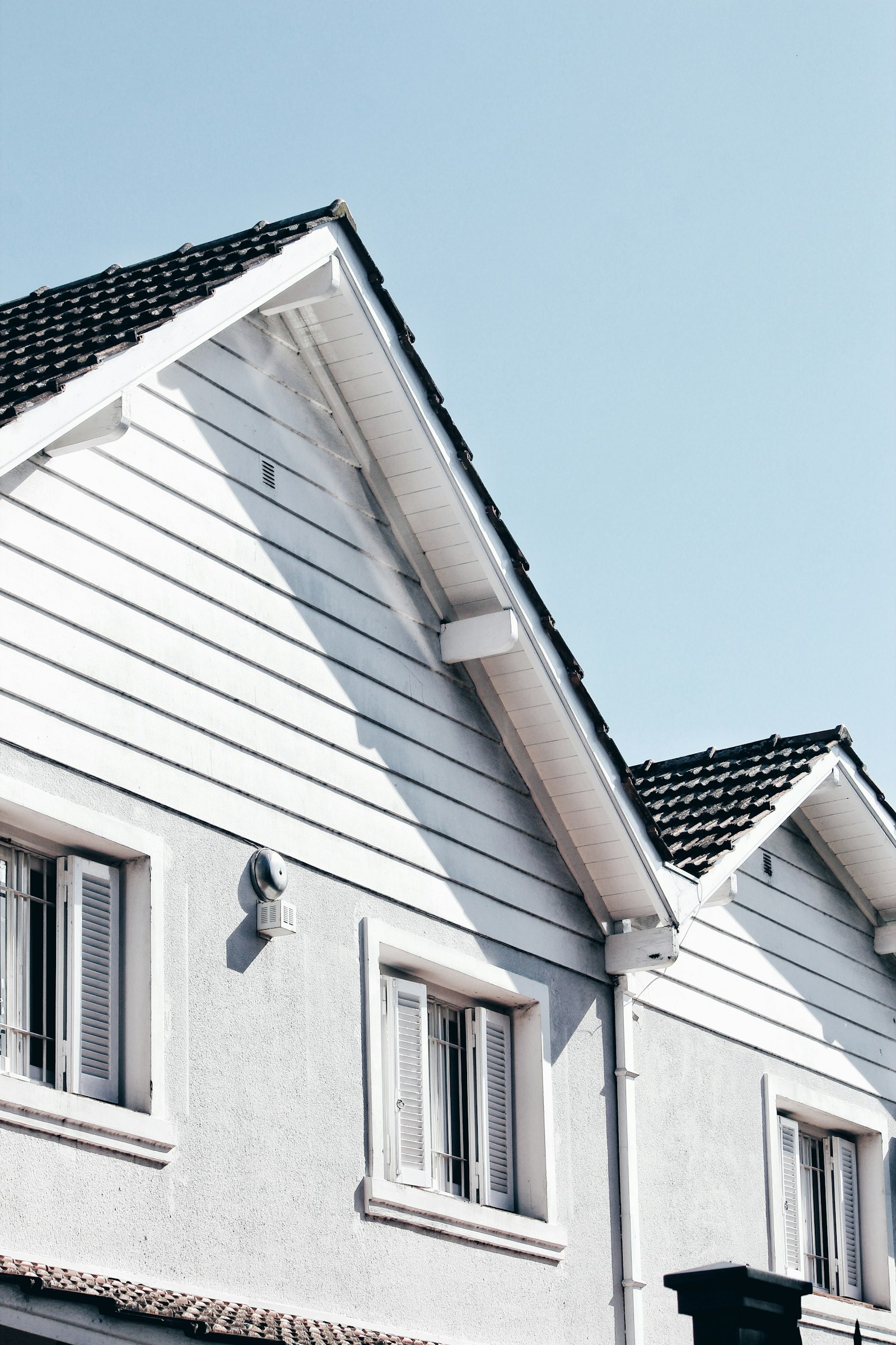 Fascia and soffit detail